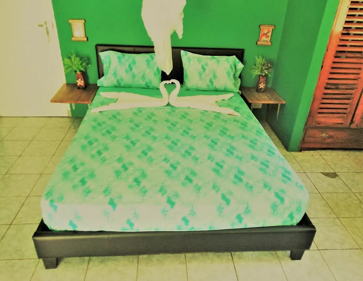 Bed & Breakfast Toga Guest House Port Antonio Jamaica